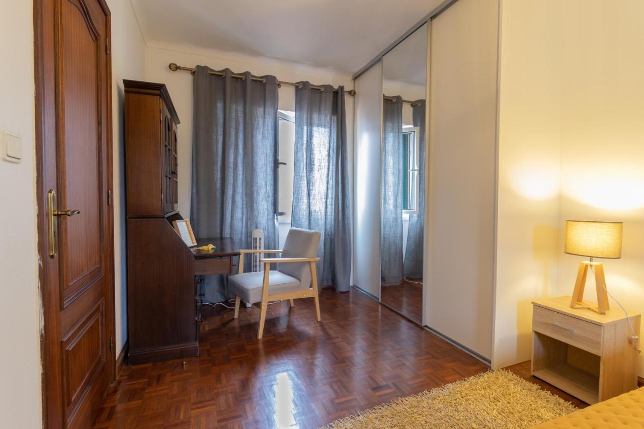 Отель Casa Da Margarida - Area Privada Na Casa Da Anfitria Понта-Делгада Экстерьер фото
